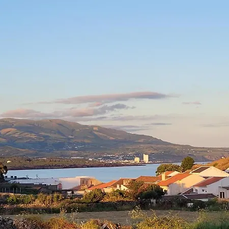 Casa Dos Verdes 2q Holiday home *